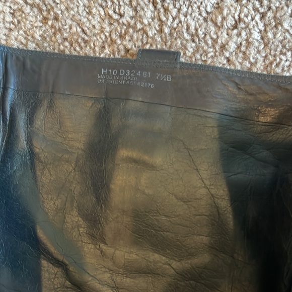 Gorgeous Cole Haan Nike Air leather heeled boots - Picture 13 of 15